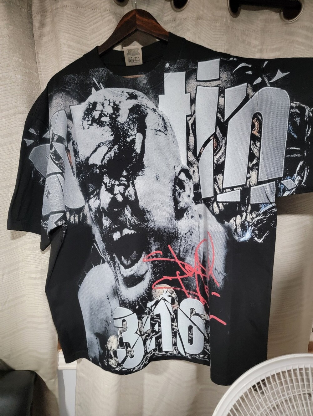 STONE COLD STEVE AUSTIN On SHAKA HEAVYWEIGHT GARMET DYED T SHIRT